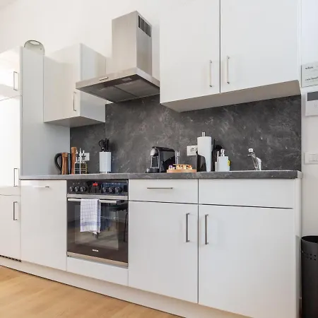 Limehome Baederstrasse Aparthotel Baden-Baden
