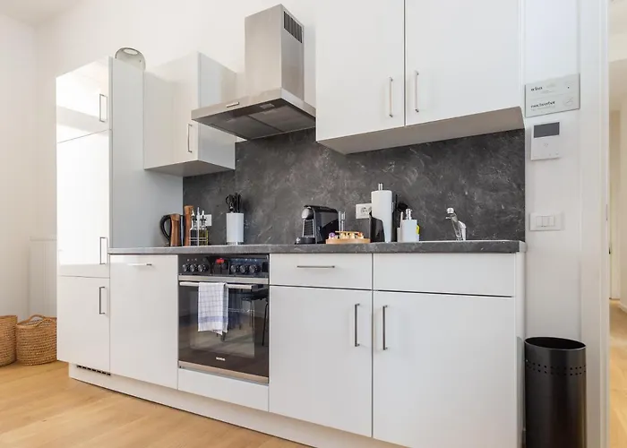 Limehome Baederstrasse Ξενοδοχείο με διαμερίσματα Μπάντεν-Μπάντεν