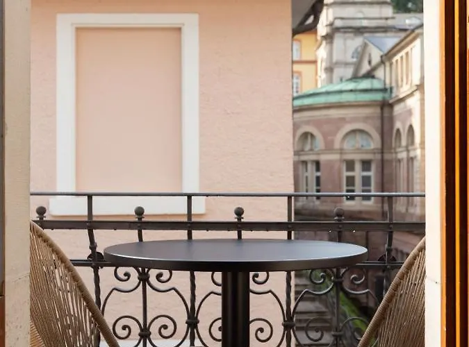 Limehome Baederstrasse Ξενοδοχείο με διαμερίσματα Μπάντεν-Μπάντεν