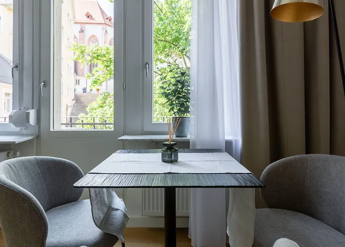 Limehome Baederstrasse Μπάντεν-Μπάντεν